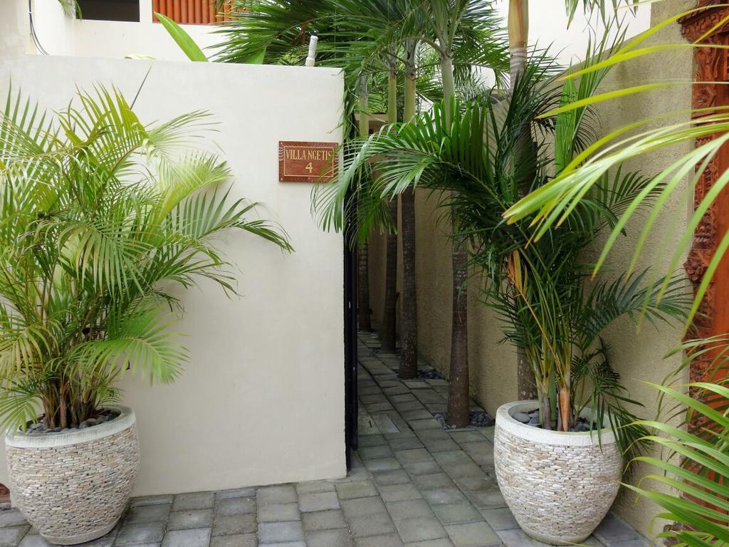 Villa Ngetis ซานูร์ ภายนอก รูปภาพ
